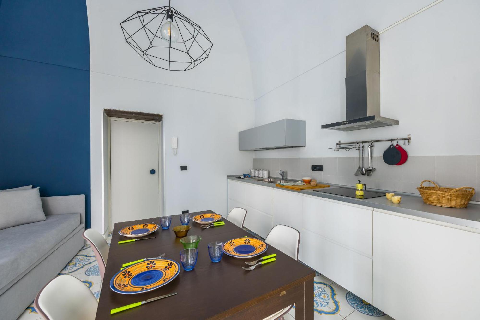 Leticia'S Apartment By Wonderful Italy 那不勒斯 外观 照片