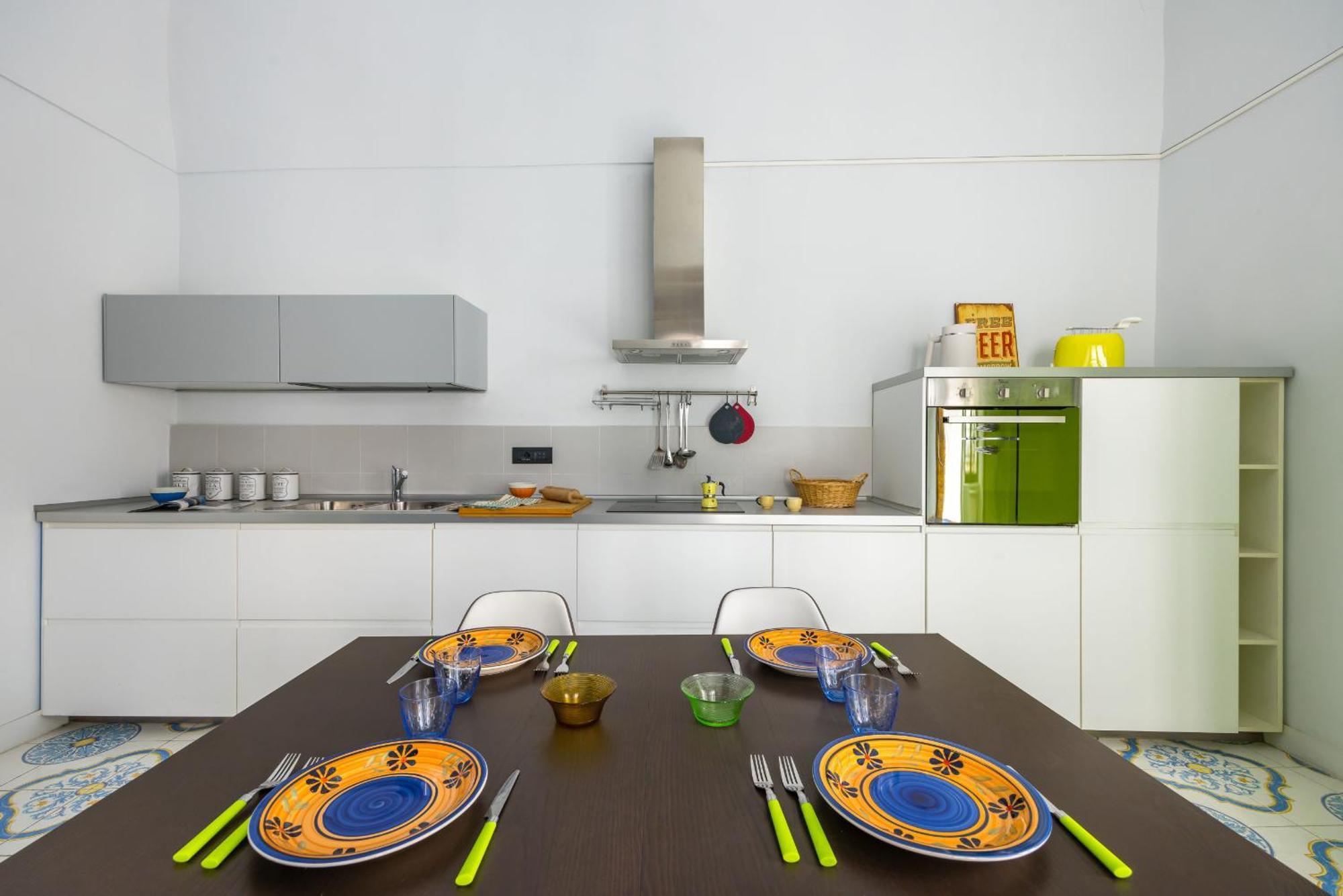 Leticia'S Apartment By Wonderful Italy 那不勒斯 外观 照片