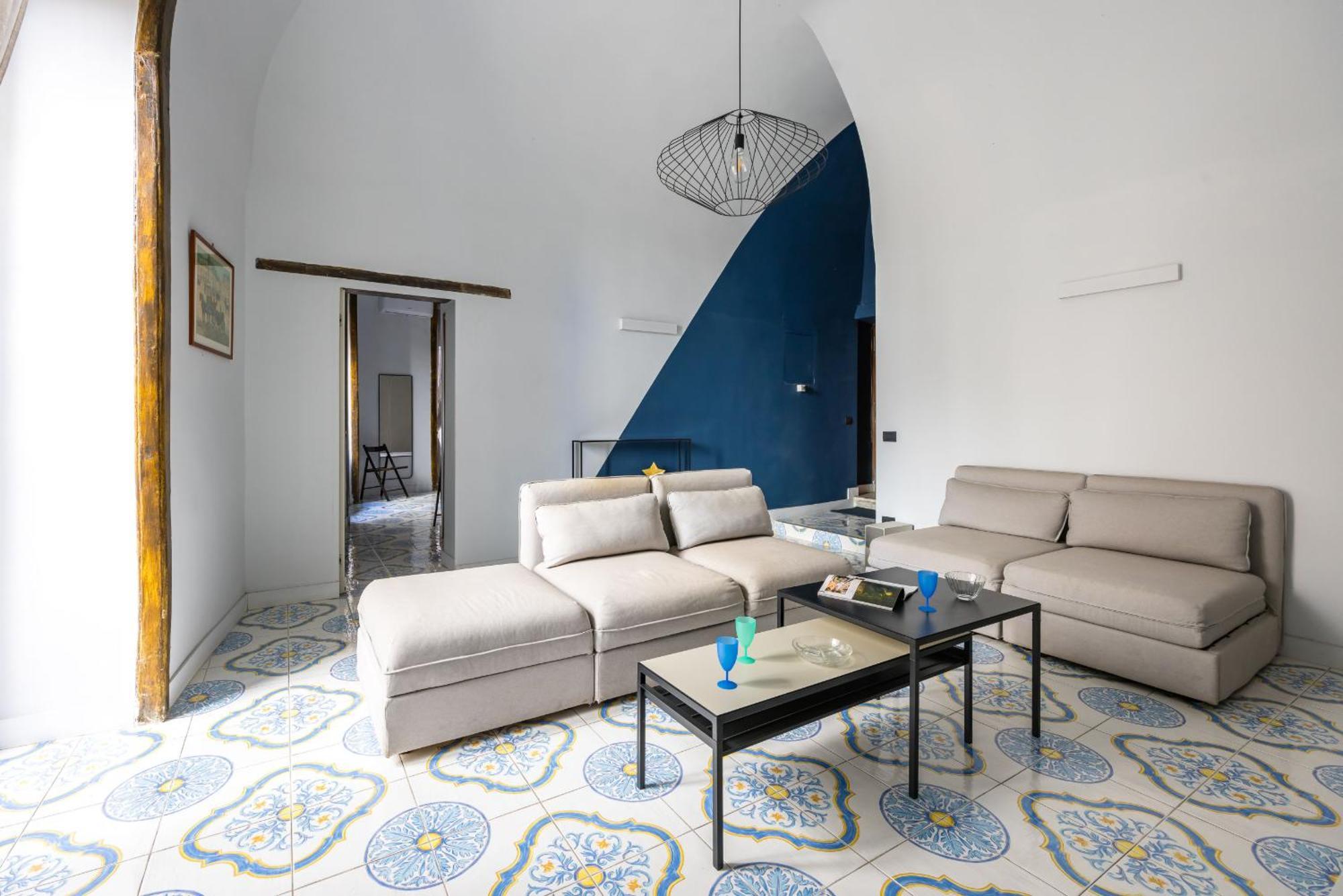 Leticia'S Apartment By Wonderful Italy 那不勒斯 外观 照片